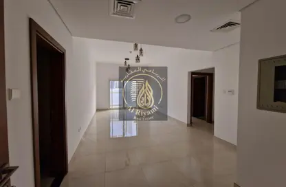 شقة - غرفة نوم - 2 حمامات للايجار في ذي بلاك سكوير - شارع شيخ خليفة بن زايد - عجمان