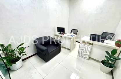 Office Space - Studio - 1 Bathroom for rent in Al Fajer Complex (Bena Complex) - Oud Metha - Bur Dubai - Dubai