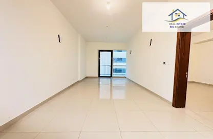 Apartment - 1 Bedroom - 2 Bathrooms for rent in Cornich Al Khalidiya - Al Khalidiya - Abu Dhabi