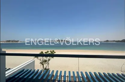 Villa - 5 Bedrooms - 6 Bathrooms for rent in Palma Residences - Palm Jumeirah - Dubai Villa - 5 Bedrooms - 6 Bathrooms for rent in Palma Residences - Palm Jumeirah - Dubai