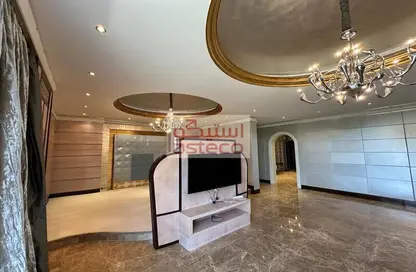 Apartment - 7 Bedrooms - 7 Bathrooms for rent in Al Bateen - Abu Dhabi