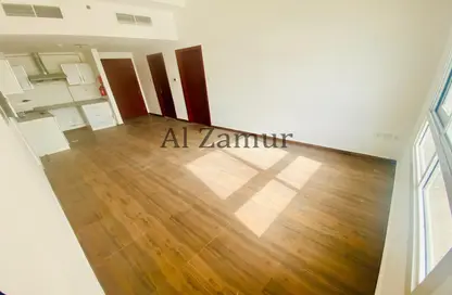 شقة - غرفة نوم - 2 حمامات للايجار في مسكن الامير - قرية الجميرا سركل - دبي