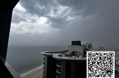 شقة - غرفة نوم - 2 حمامات للبيع في برج الكورنيش - طريق كورنيش عجمان - عجمان