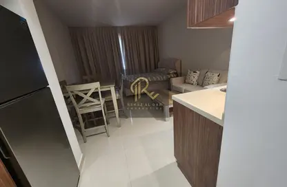 Apartment - Studio - 1 Bathroom for sale in Uptown Al Zahia - Al Zahia - Muwaileh Commercial - Sharjah