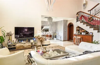 Villa - 4 Bedrooms - 5 Bathrooms for rent in Entertainment Foyer - European Clusters - Jumeirah Islands - Dubai