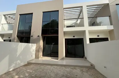 Townhouse - 3 Bedrooms - 3 Bathrooms for rent in Greenwoods - DAMAC Hills - Dubai