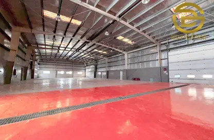 مستودع - استوديو - 4 حمامات للايجار في القصيص الصناعية 5 - المنطقة الصناعية بالقصيص - القصيص - دبي