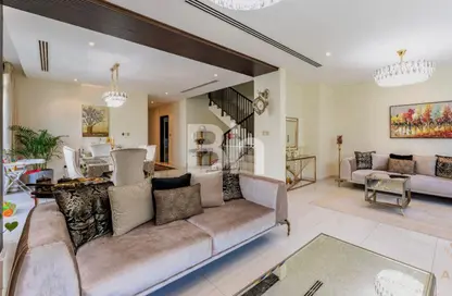 Townhouse - 3 Bedrooms - 4 Bathrooms for rent in Queens Meadow - DAMAC Hills - Dubai