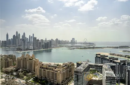 Apartment - Studio - 1 Bathroom for rent in The Palm Tower - Palm Jumeirah - Dubai