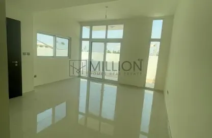Townhouse - 3 Bedrooms - 5 Bathrooms for rent in Aurum Villas - Aster - Damac Hills 2 - Dubai