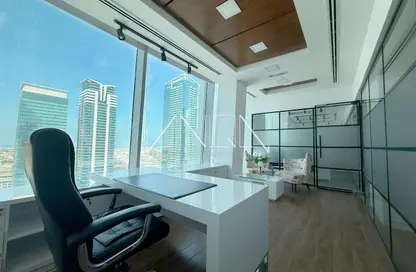 Office Space - Studio - 2 Bathrooms for rent in Iris Bay - Business Bay - Dubai