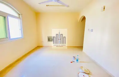 شقة - 1 حمام للايجار في طريق فاير ستاشن - مويلح - الشارقة