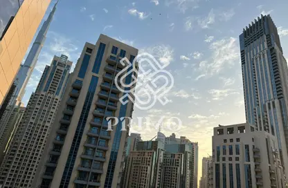 Apartment - 1 Bedroom - 2 Bathrooms for sale in Bahwan Tower Downtown - Downtown Dubai - Dubai