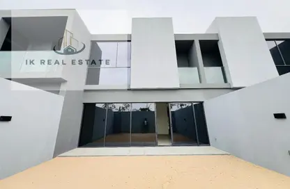 Townhouse - 2 Bedrooms - 4 Bathrooms for rent in Robinia - Masaar - Tilal City - Sharjah