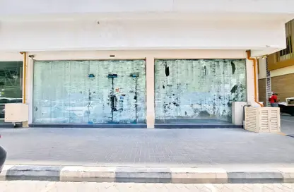 متجر - استوديو - 2 حمامات للايجار في مبني السلام - تجارية مويلح - الشارقة