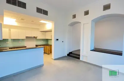 Villa - 4 Bedrooms - 5 Bathrooms for rent in Khalidiya Village - Al Khalidiya - Abu Dhabi