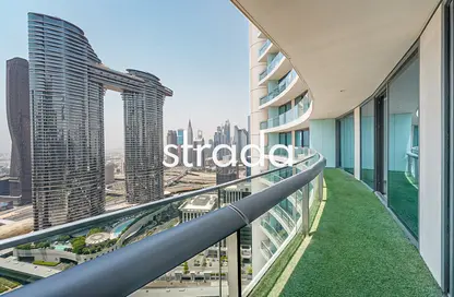 Apartment - 2 Bedrooms - 3 Bathrooms for sale in Burj Vista 1 - Burj Vista - Downtown Dubai - Dubai