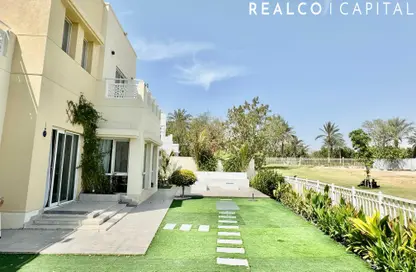 Villa - 6 Bedrooms - 6 Bathrooms for rent in Meadows 3 - Meadows - Dubai