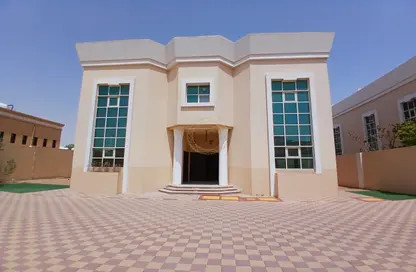 Villa - 5 Bedrooms - 7+ Bathrooms for rent in Al Bateen - Al Ain