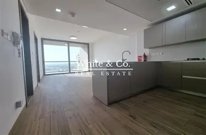 Apartment - 1 Bedroom - 2 Bathrooms for rent in East 40 - Al Furjan - Dubai