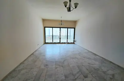 Apartment - 3 Bedrooms - 3 Bathrooms for rent in Bin Ham Towers - Al Taawun - Sharjah