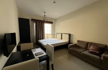 FULLY FURNISHED APARTMENT | READY TO MOVE IN