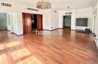 Apartment - 3 Bedrooms - 4 Bathrooms for rent in Zanzebeel 4 - Zanzebeel - Old Town - Dubai
