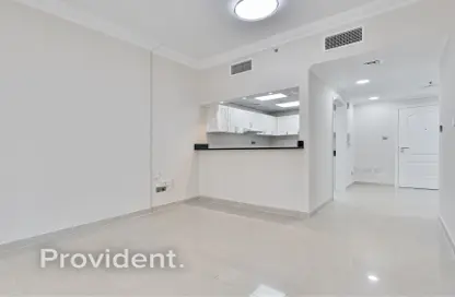 Apartment - 1 Bedroom - 2 Bathrooms for rent in Manchester Tower - Dubai Marina - Dubai