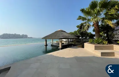 Villa - 5 Bedrooms - 7 Bathrooms for rent in Signature Villas Frond K - Signature Villas - Palm Jumeirah - Dubai