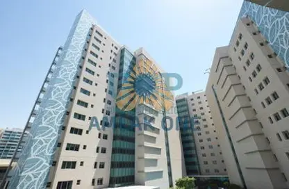 Apartment - 4 Bedrooms - 5 Bathrooms for rent in Al Muneera - Al Raha Beach - Abu Dhabi