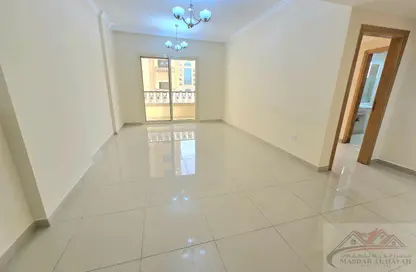 شقة - 2 غرف نوم - 3 حمامات للايجار في بناية مويليح 29 - مويلح - الشارقة شقة - 2 غرف نوم - 3 حمامات للايجار في بناية مويليح 29 - مويلح - الشارقة