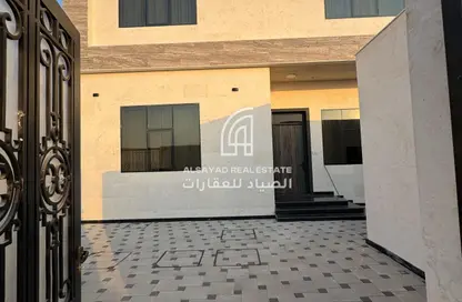 Villa - 4 Bedrooms - 6 Bathrooms for rent in Rodhat Al Qarat - Al Rowdat Suburb - Sharjah