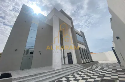 Villa - 5 Bedrooms for sale in Al Dhait South - Al Dhait - Ras Al Khaimah
