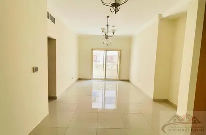 شقة - 2 غرف نوم - 2 حمامات للايجار في بناية مويليح 29 - مويلح - الشارقة