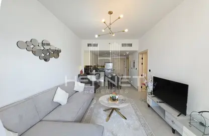 Apartment - 1 Bedroom - 2 Bathrooms for rent in Binghatti Avenue - Al Jaddaf - Dubai