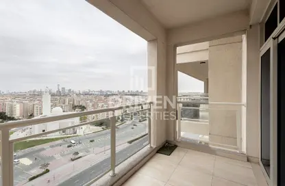 Apartment - 3 Bedrooms - 4 Bathrooms for rent in Daisy - Azizi Residence - Al Furjan - Dubai