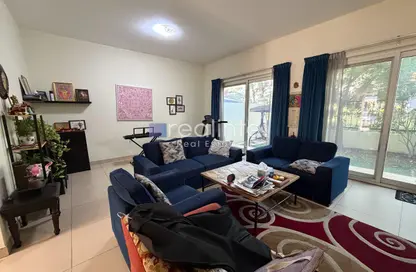 تاون هاوس - 3 غرف نوم - 3 حمامات للبيع في قرية ورسان - المدينة الدولية - دبي