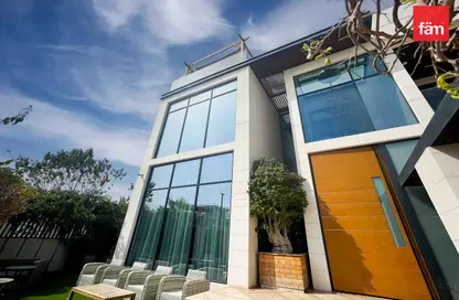 Villa - 5 Bedrooms - 7 Bathrooms for sale in Port de La Mer - La Mer - Jumeirah - Dubai