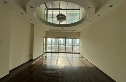 دوبلكس - 5 غرف نوم - 6 حمامات للبيع في برج الأنوار - الخان لاجون - الخان - الشارقة دوبلكس - 5 غرف نوم - 6 حمامات للبيع في برج الأنوار - الخان لاجون - الخان - الشارقة