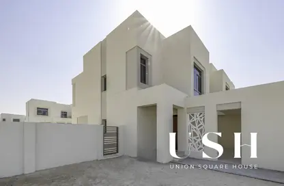 Townhouse - 4 Bedrooms - 5 Bathrooms for rent in Reem Townhouses - Town Square - Dubai