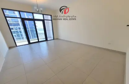 Apartment - 1 Bedroom - 2 Bathrooms for rent in N S Building - Al Jaddaf - Dubai