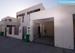Flamingo villa - 3 bedroom - located near pool