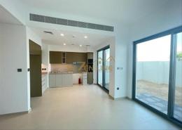 صورةغرفة فارغة لـ: تاون هاوس - 3 غرف نوم - 4 حمامات للكراء في ربيع - المرابع العربية 3 - دبي, صورة 1