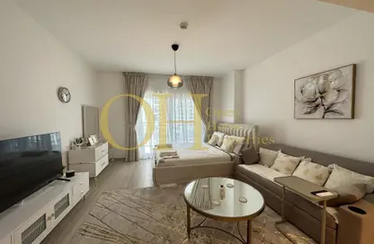 Apartment - Studio - 1 Bathroom for sale in Waters Edge - Yas Island - Abu Dhabi