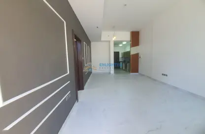 شقة - غرفة نوم - 1 حمام للايجار في مسكن ناشيونال بوندس - قرية الجميرا سركل - دبي