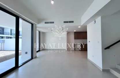 Townhouse - 3 Bedrooms - 4 Bathrooms for sale in Shams Townhouses - Town Square - Dubai