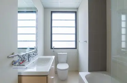 Townhouse - 5 Bedrooms - 7 Bathrooms for rent in Amazonia - Damac Hills 2 - Dubai