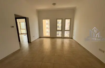 شقة - غرفة نوم - 2 حمامات للبيع في طراز أوروبي - مساكن القناه المائية - مدينة دبي الرياضية - دبي شقة - غرفة نوم - 2 حمامات للبيع في طراز أوروبي - مساكن القناه المائية - مدينة دبي الرياضية - دبي