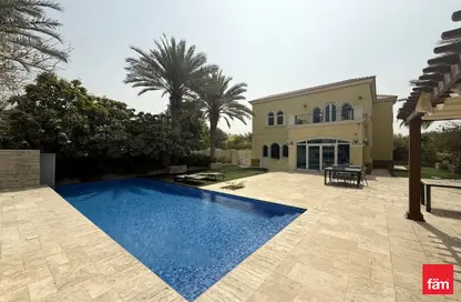 فيلا - 3 غرف نوم - 4 حمامات للايجار في التراث - جميرا بارك - دبي