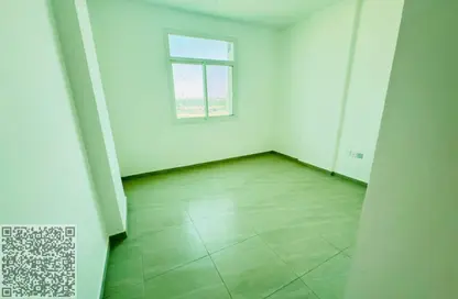 Apartment - 2 Bedrooms - 3 Bathrooms for rent in Bluebell Residence - Al Amerah - Ajman